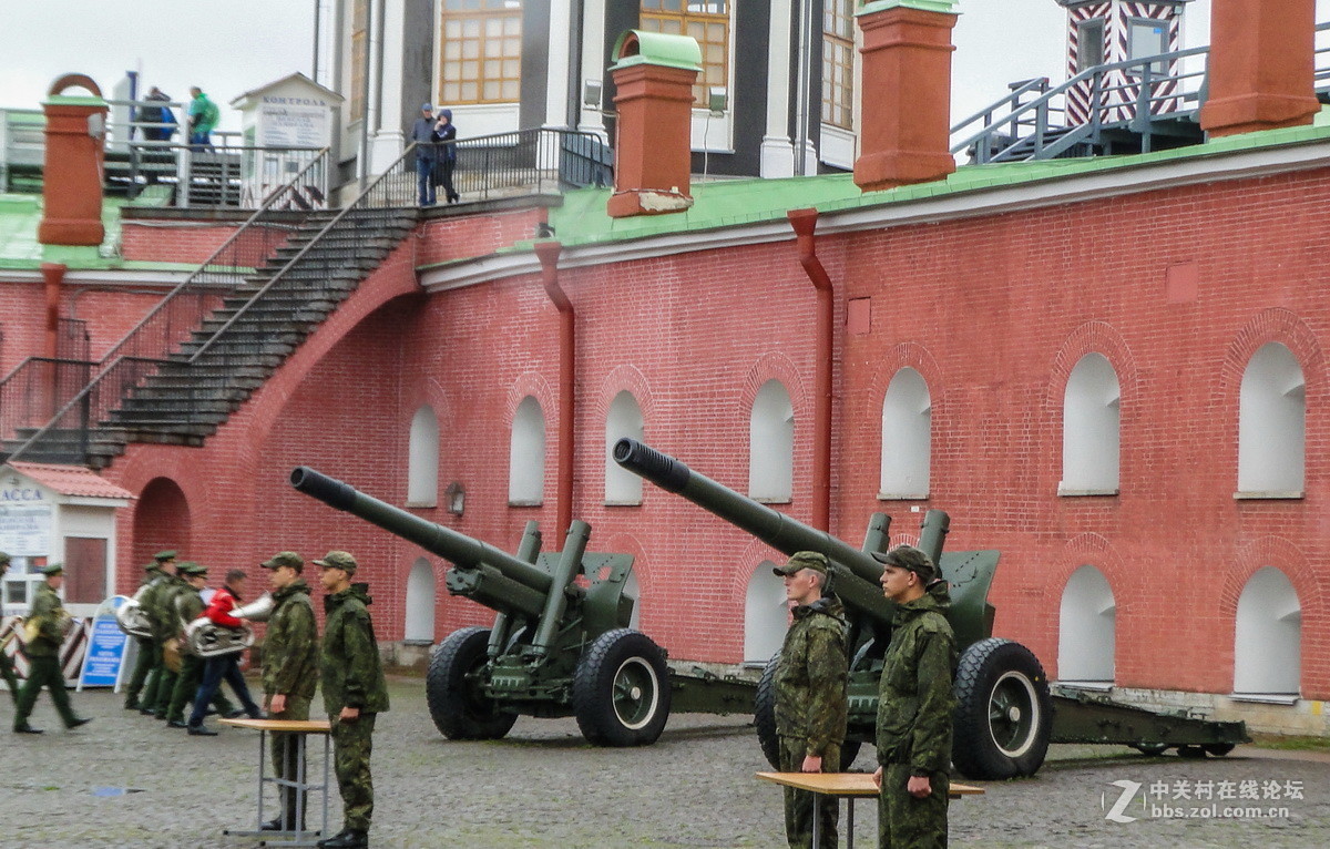 圣彼得堡涅瓦河畔军事城堡