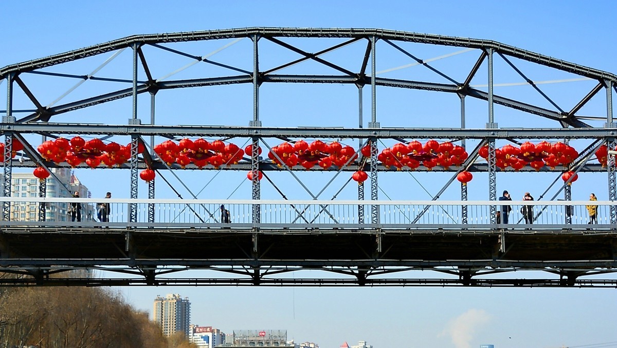 盛裝蘭州中山橋