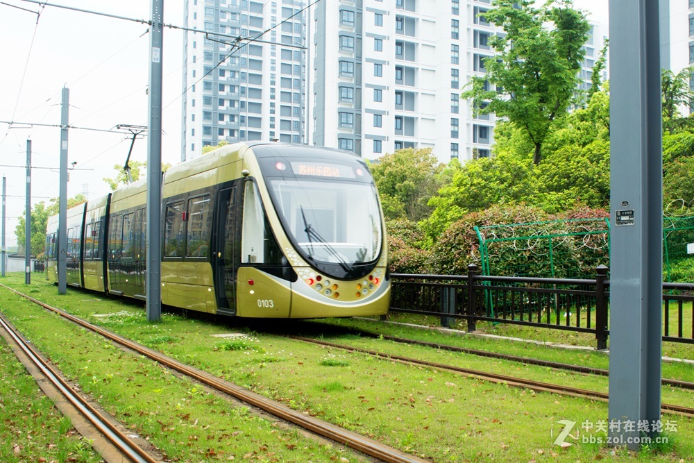 苏州高新区城市新型交通工具有轨电车