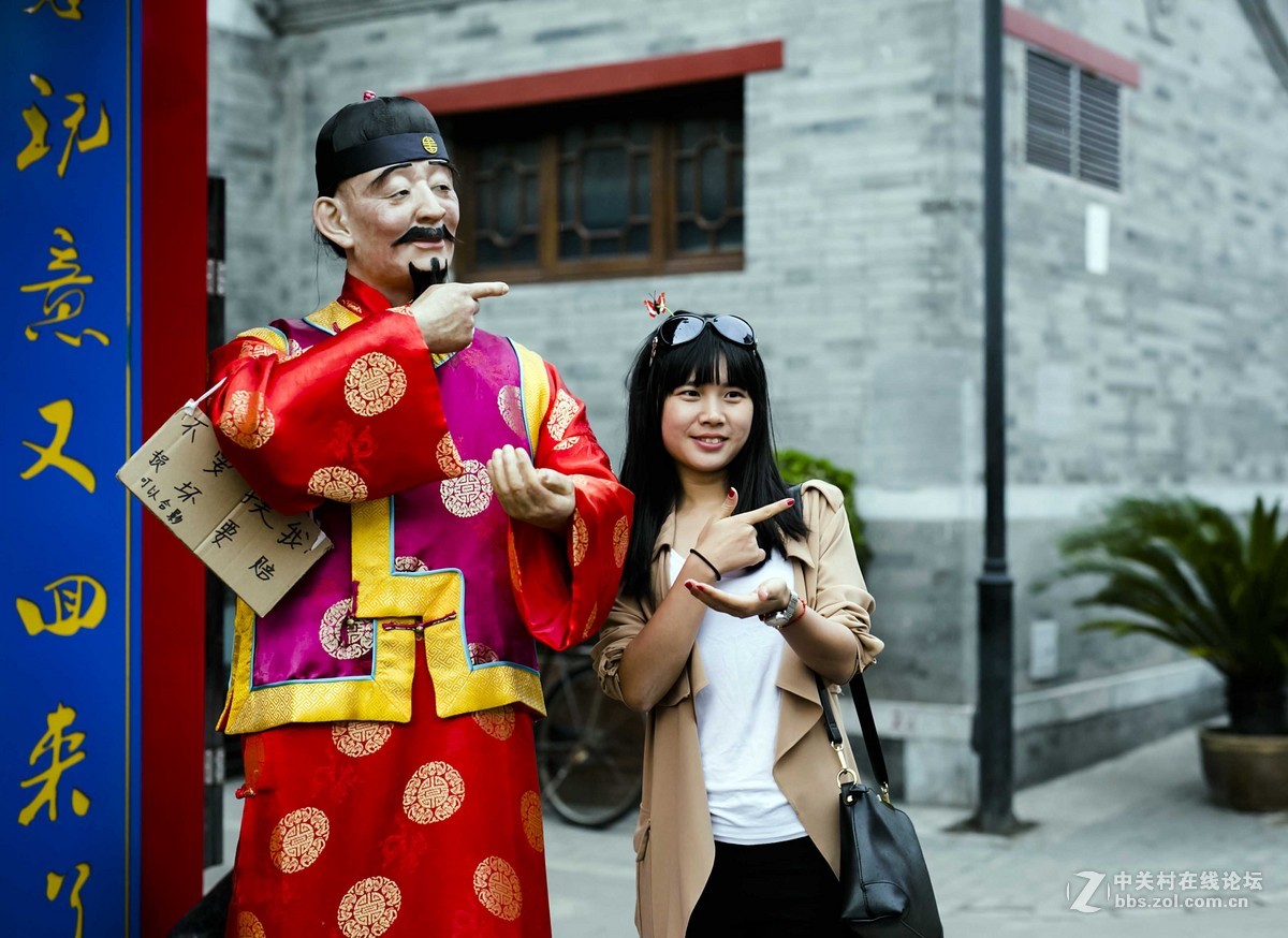 适马50定扫街——走！跟我看看去，这里是北京后海的烟袋斜街