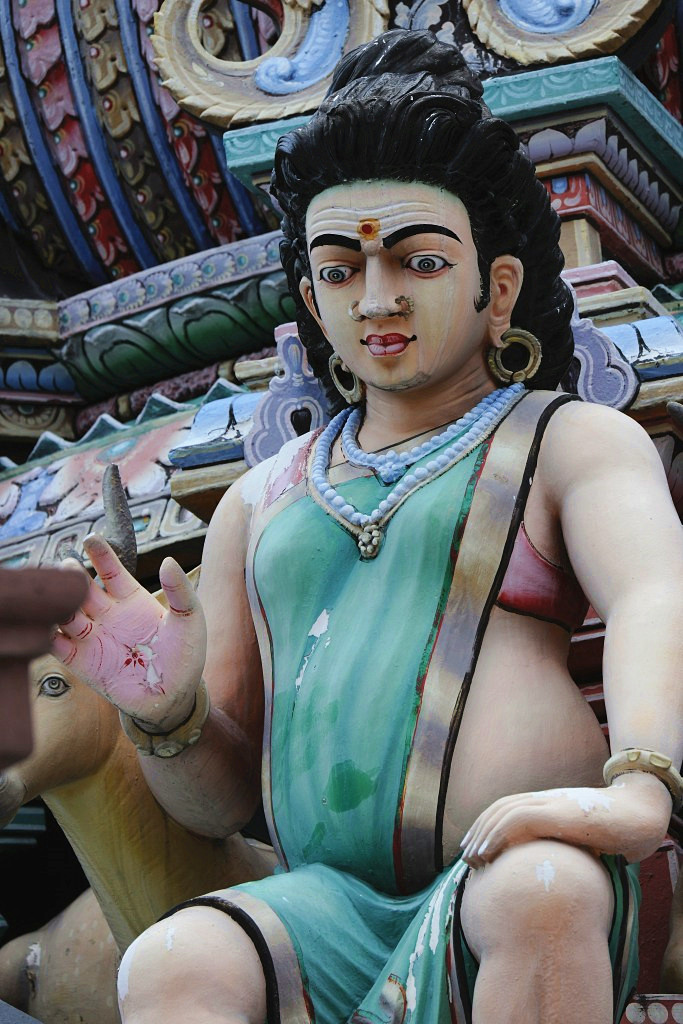 【贺菏泽星空(中国)看望文亭老师和朋友们】印度教雕塑