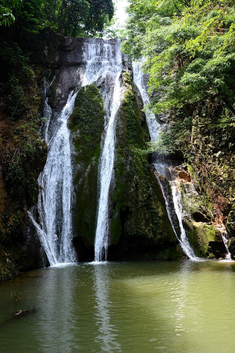 湖北宜昌三峡九凤谷景观