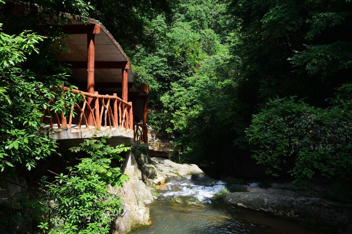 湖北宜昌三峡九凤谷景观