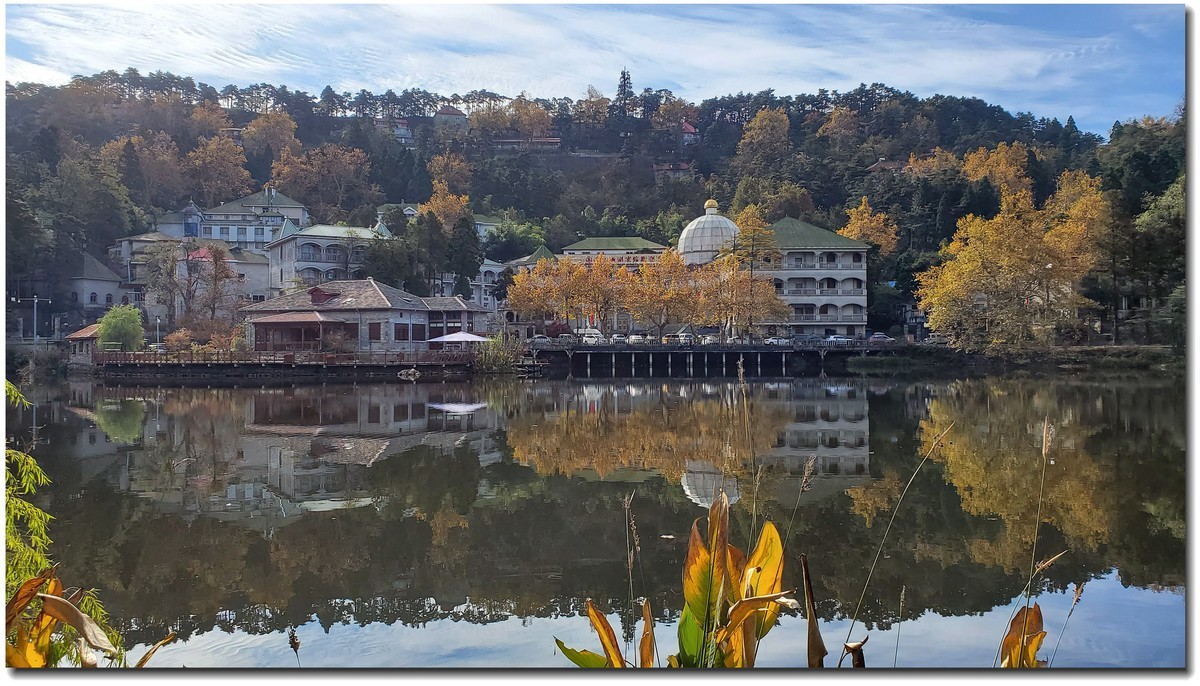 #ZOL月赛晒秋#_湖光秋色