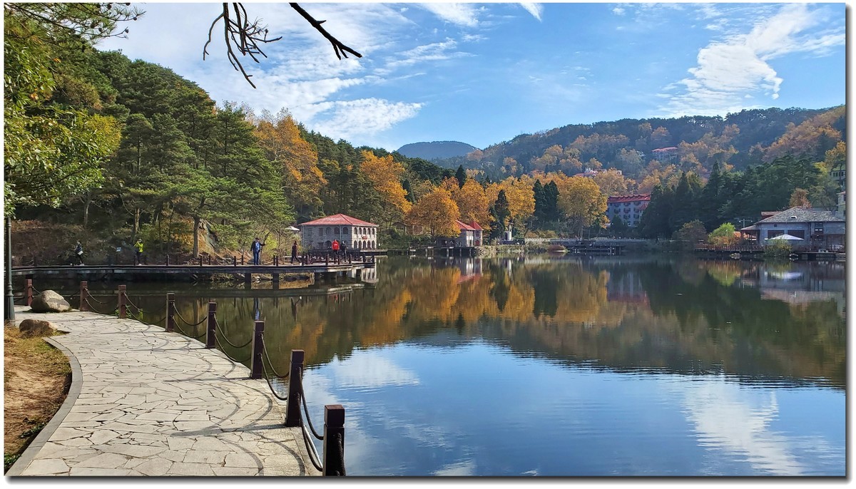 #ZOL月赛晒秋#_湖光秋色