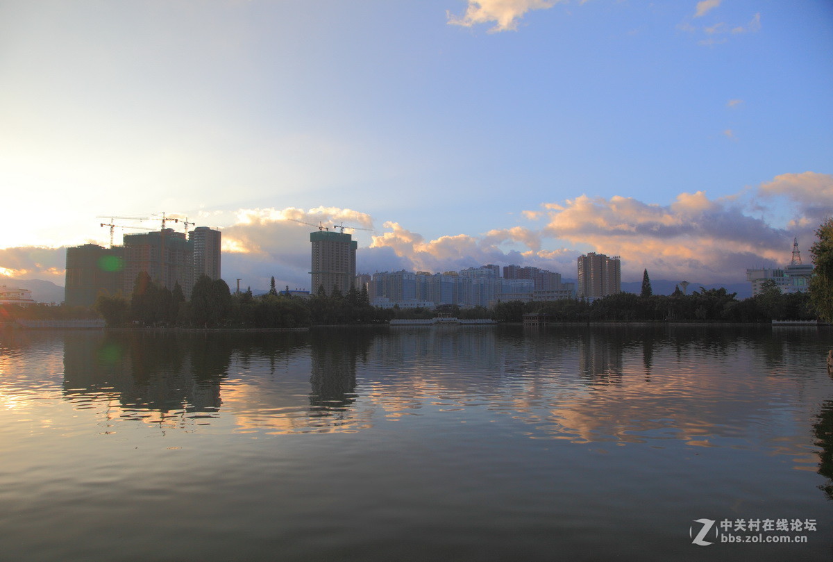 蒙自南湖的早晨