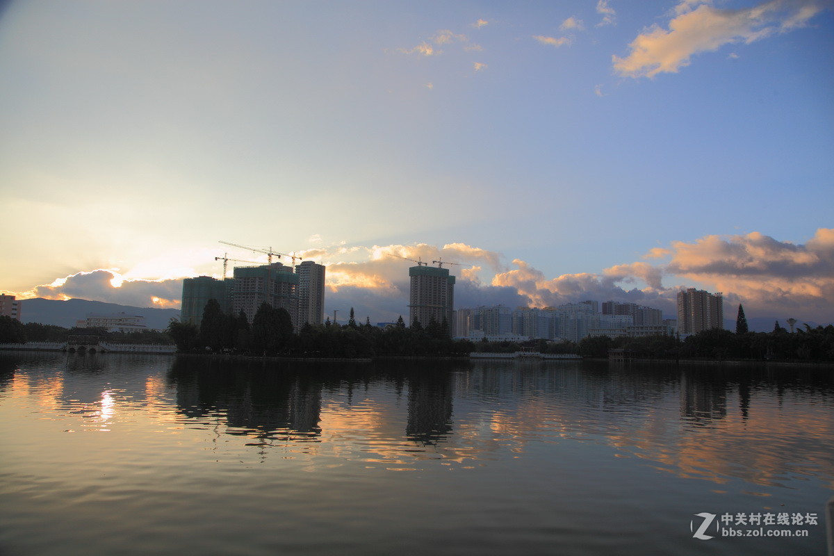 蒙自南湖的早晨