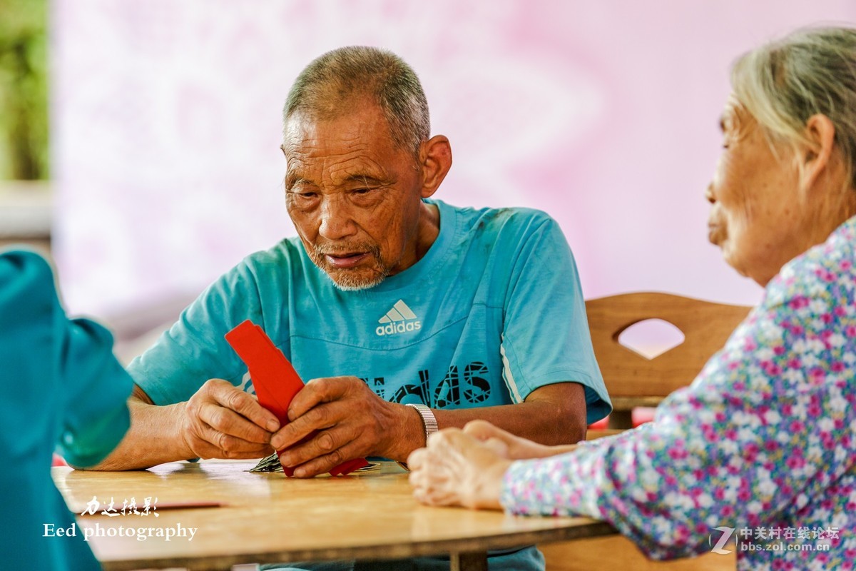 老农（5D3 70-200自然光下试拍人像）