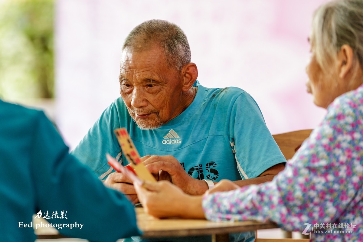 老农（5D3 70-200自然光下试拍人像）