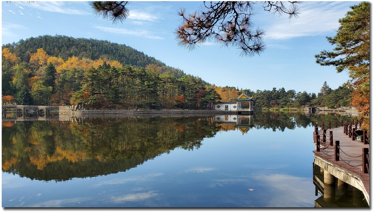 #ZOL月赛晒秋#_湖光秋色