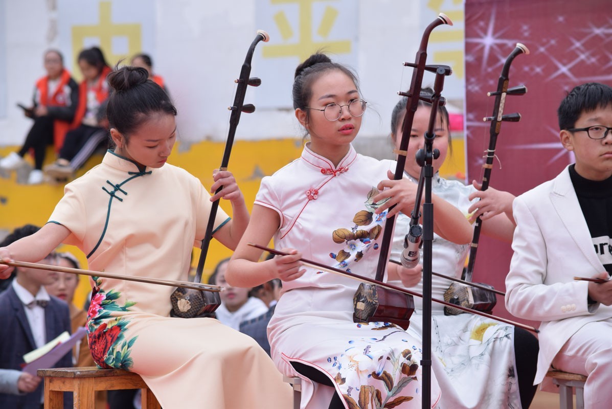 响水第一初级中学首届校园十佳歌手总决赛