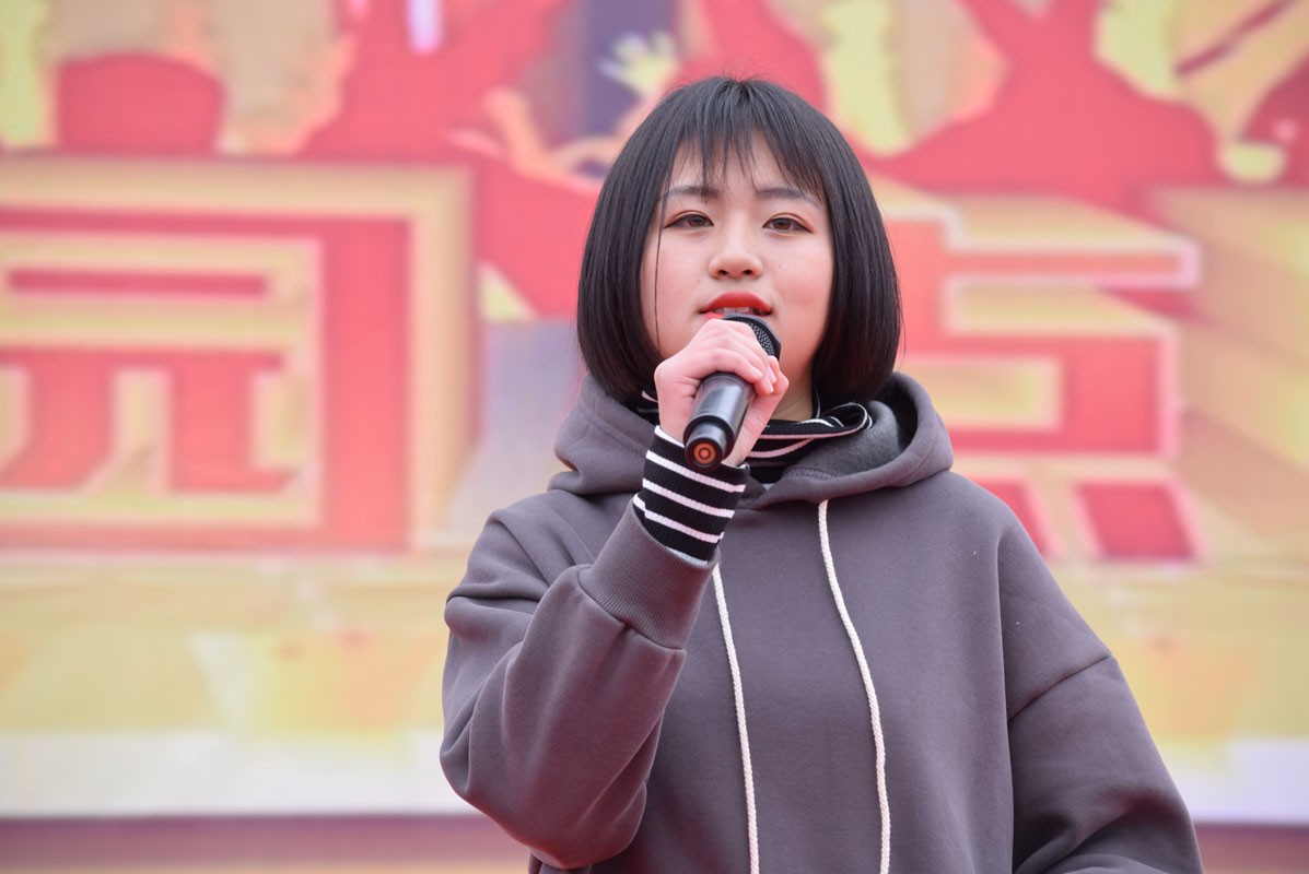 响水第一初级中学首届校园十佳歌手总决赛