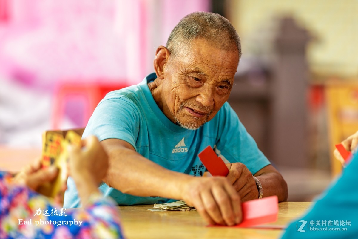 老农（5D3 70-200自然光下试拍人像）