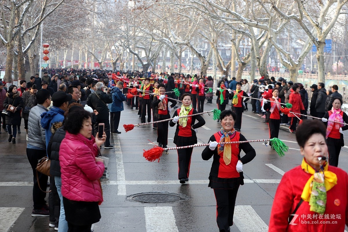 献给众位老哥的老姐姐图