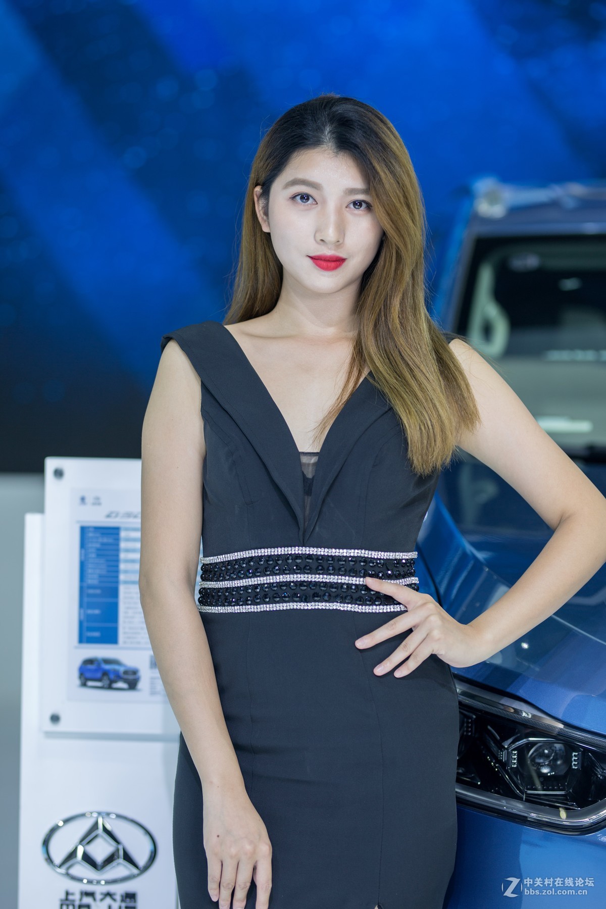 2018深圳国际车展靓丽车模