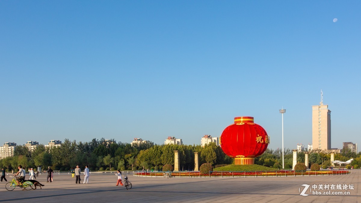 美丽的人民威风呈祥风光摄影