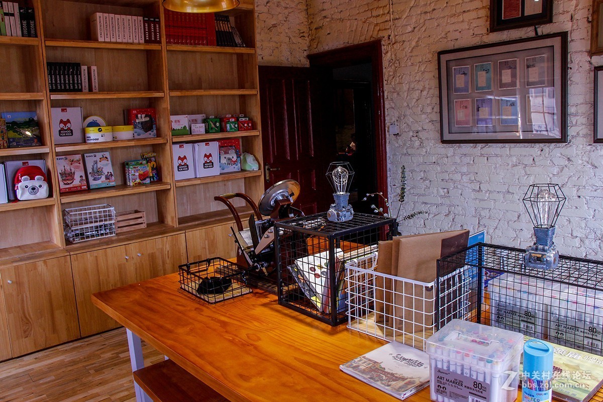 #佳能迷你单反EOS 200D 看见南腔北调#  青岛书房