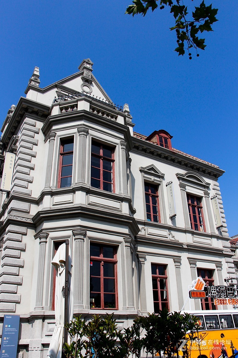 #佳能迷你单反EOS 200D 看见南腔北调#  青岛书房