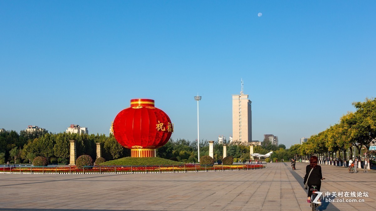 美丽的人民威风呈祥风光摄影