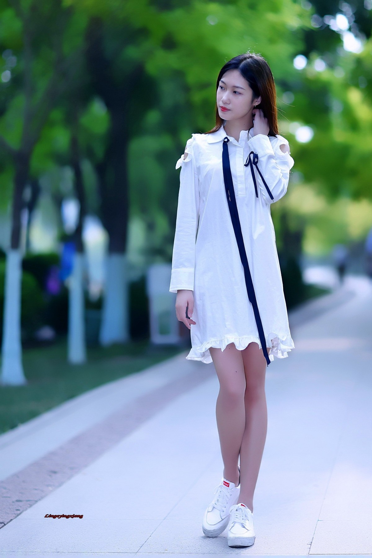 漂亮的大二女生南翠屏活动人像习拍