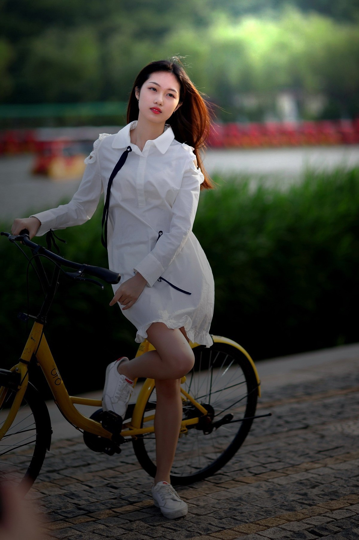 漂亮的大二女生南翠屏活动人像习拍