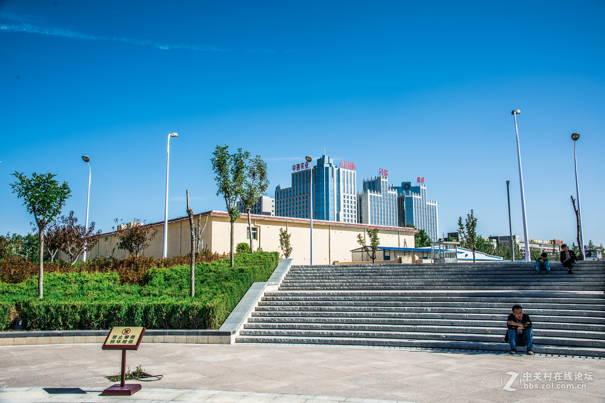 榆林行阳光广场随拍一恭贺宏展锦图师友荣任静物摄影论坛版主