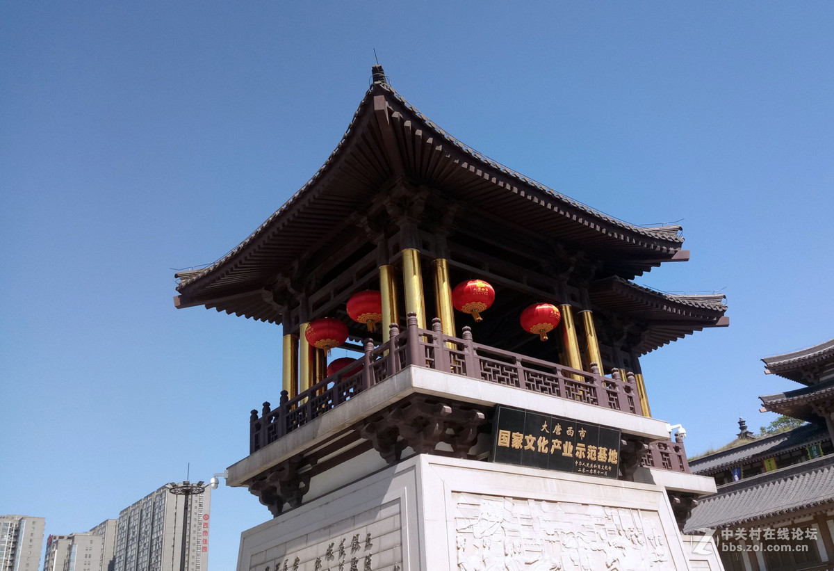 西安大唐西市广场扫拍金立手机