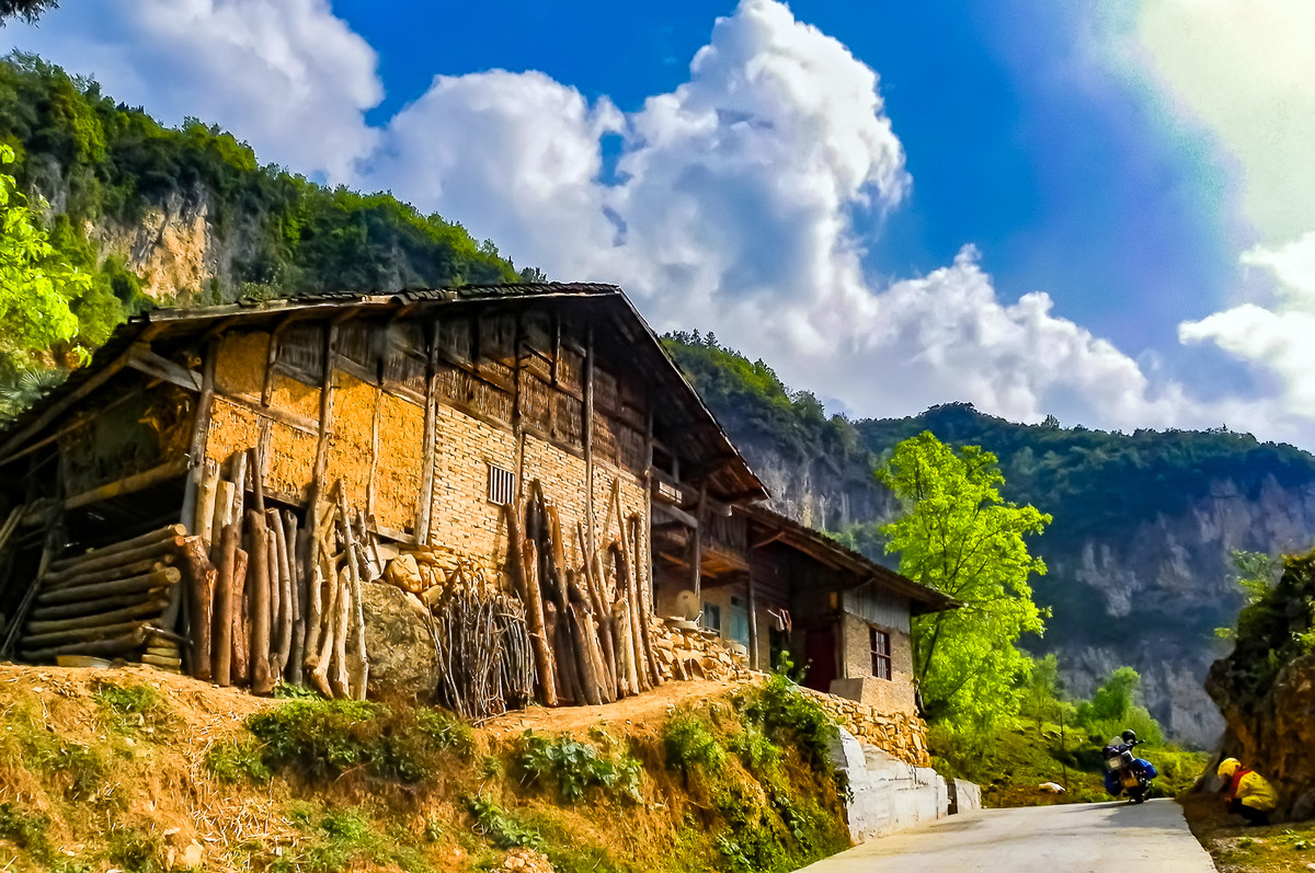 川北风光:《走进大巴山》