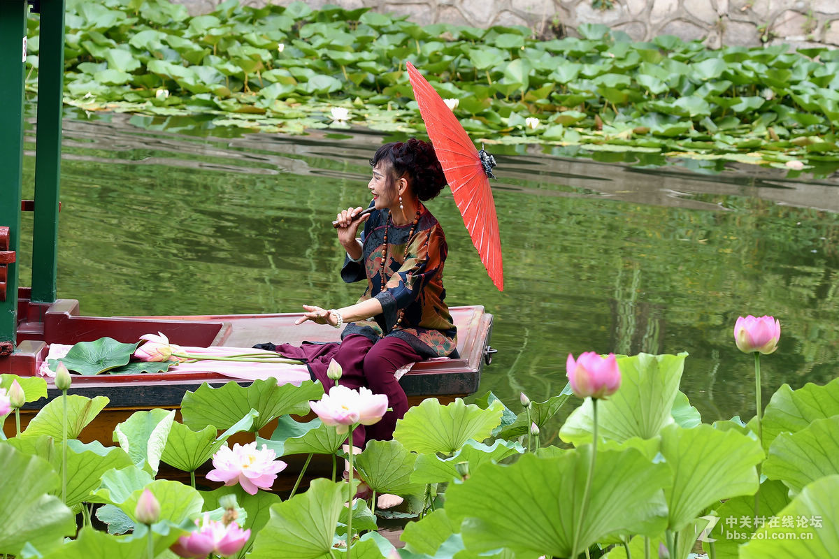 一组模特人像蹭拍
