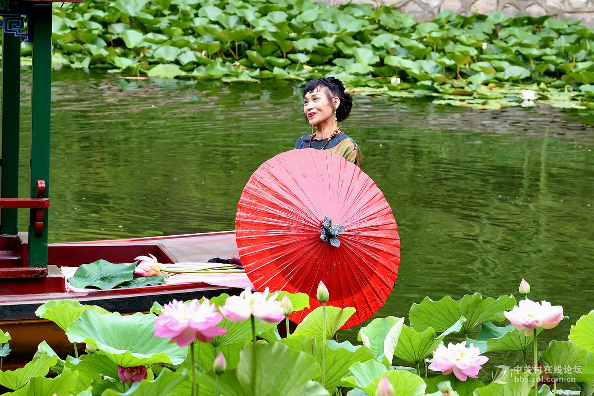 一组模特人像蹭拍