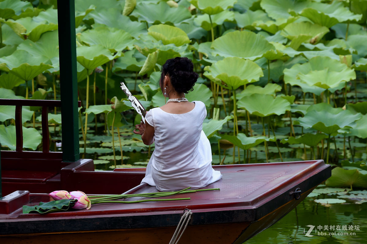 一组模特人像蹭拍