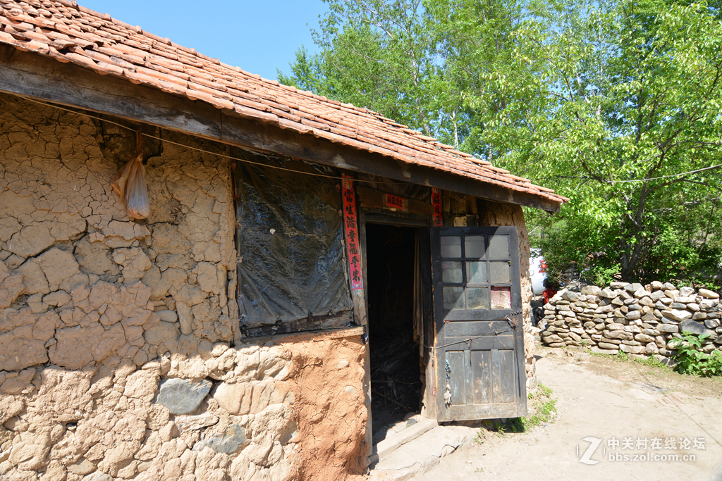 丹东腰岭子村风光