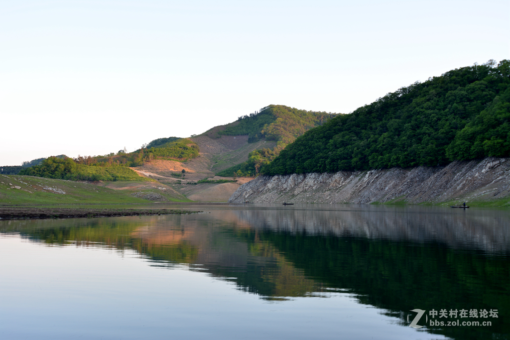 丹东腰岭子村风光