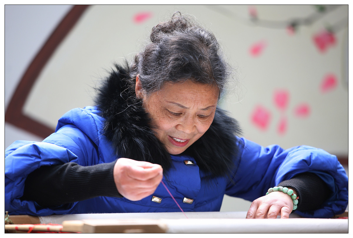 纪实  蜀绣的传承人