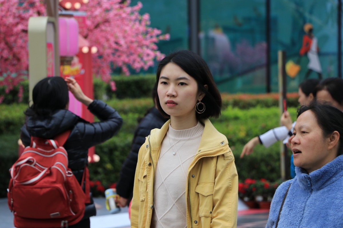 广州天河街拍众生相，请大师指点。