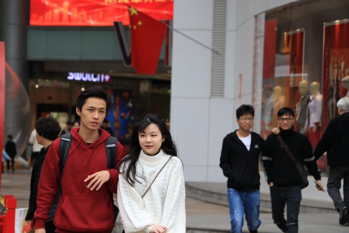 广州天河街拍众生相，请大师指点。