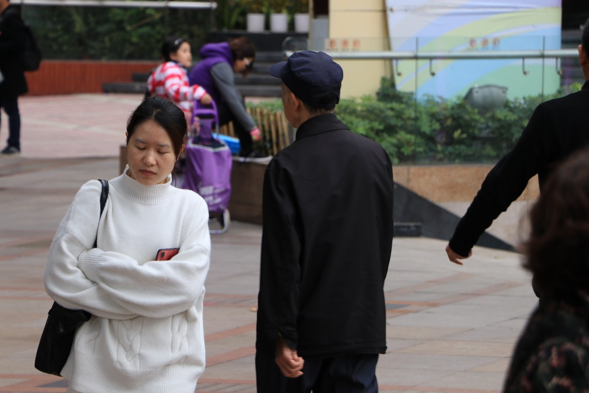 广州天河街拍众生相，请大师指点。
