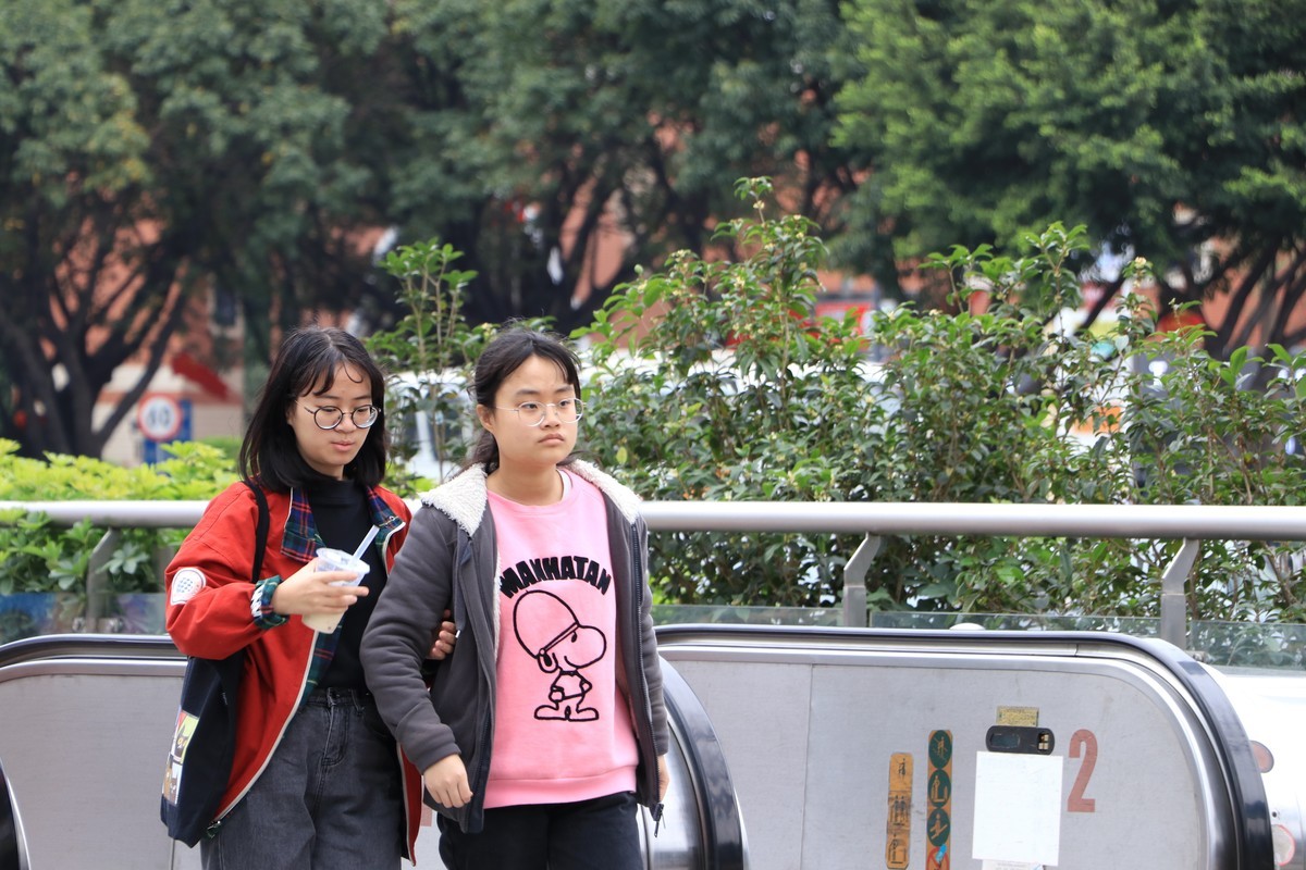 广州天河街拍众生相，请大师指点。