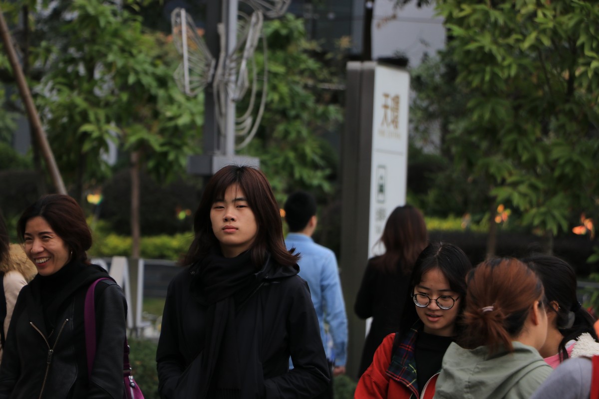 广州天河街拍众生相，请大师指点。