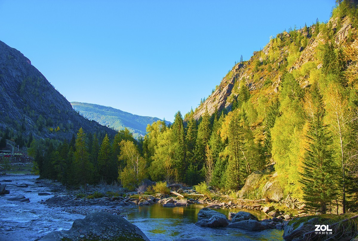 美丽的新疆之可可托海3