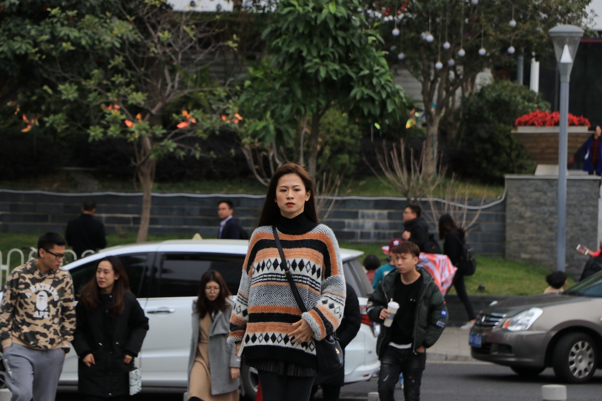 广州天河街拍众生相，请大师指点。