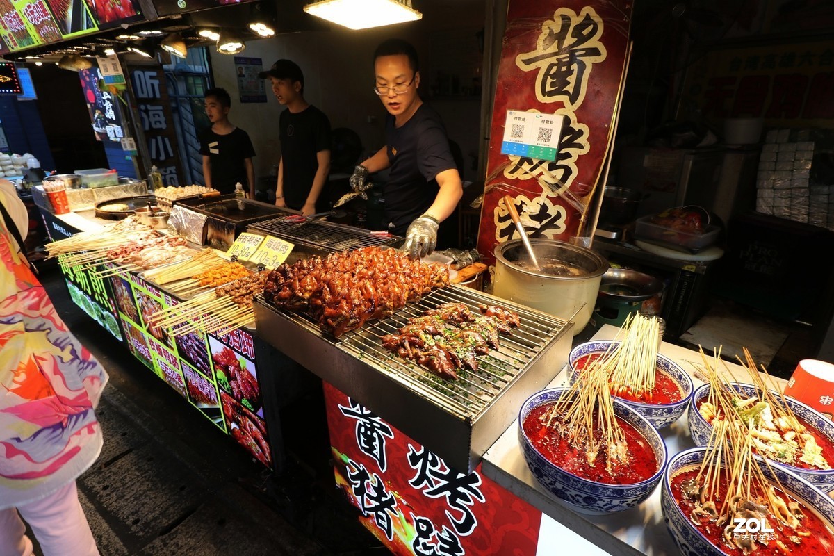 曾厝垵小吃街掠影