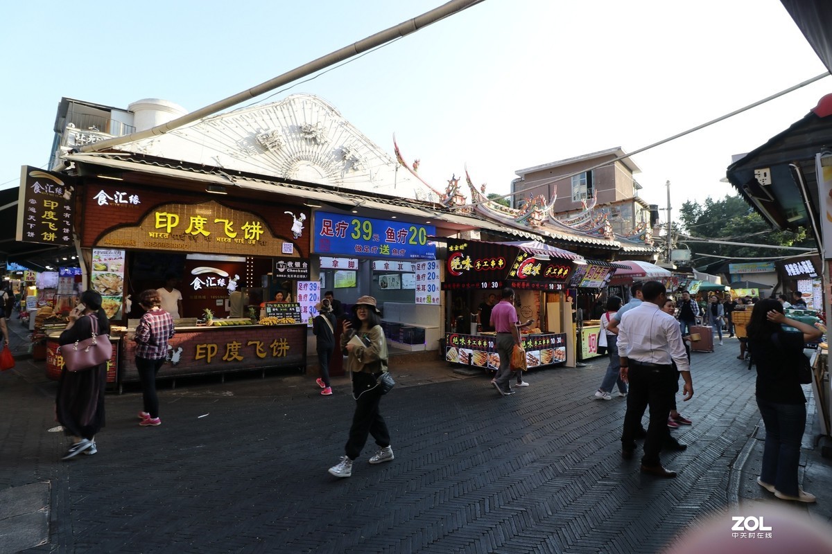 曾厝垵小吃街掠影