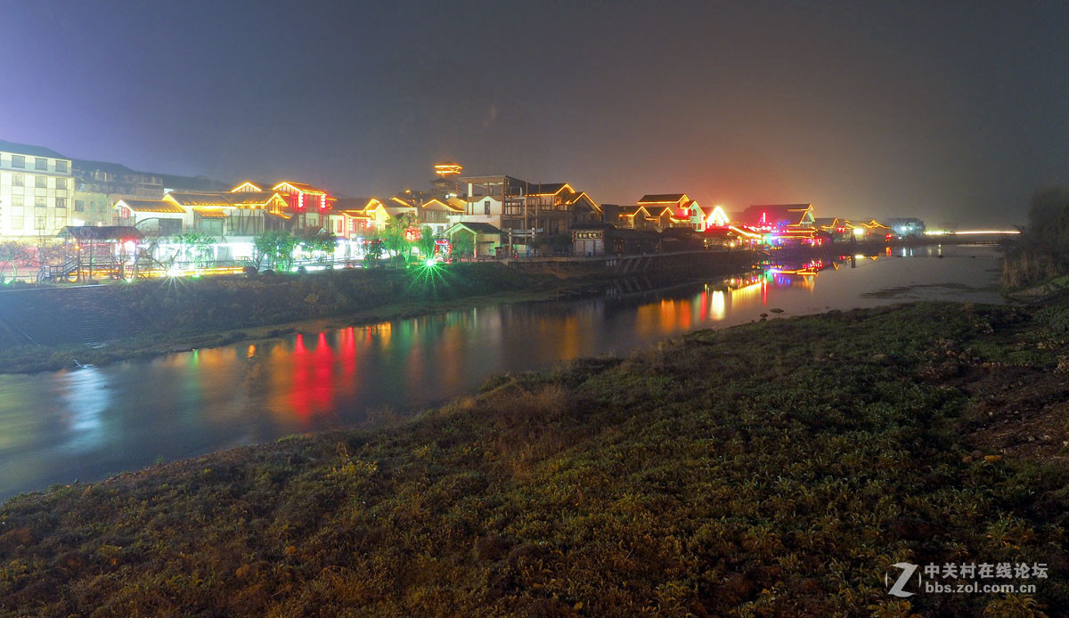 溪布街夜景