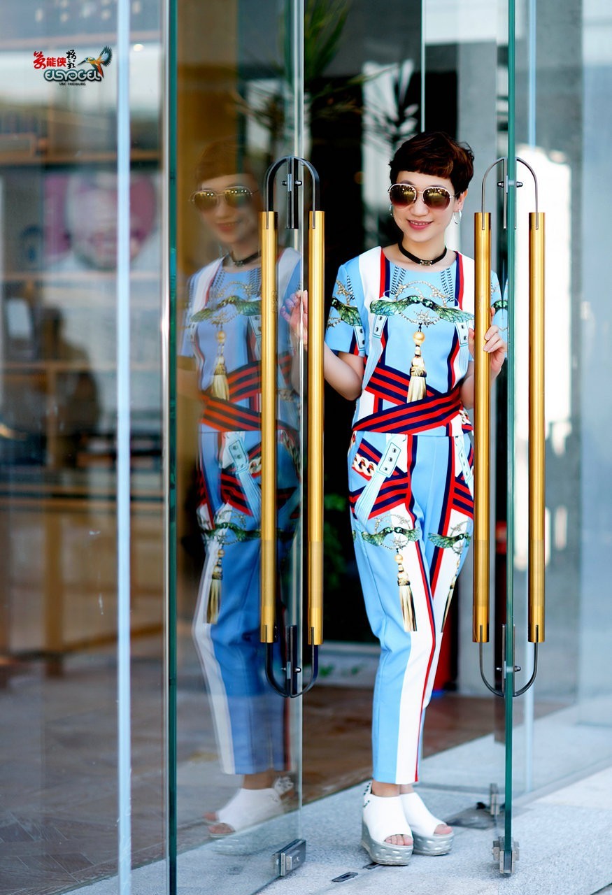 【夏日风情】 ---钟茜