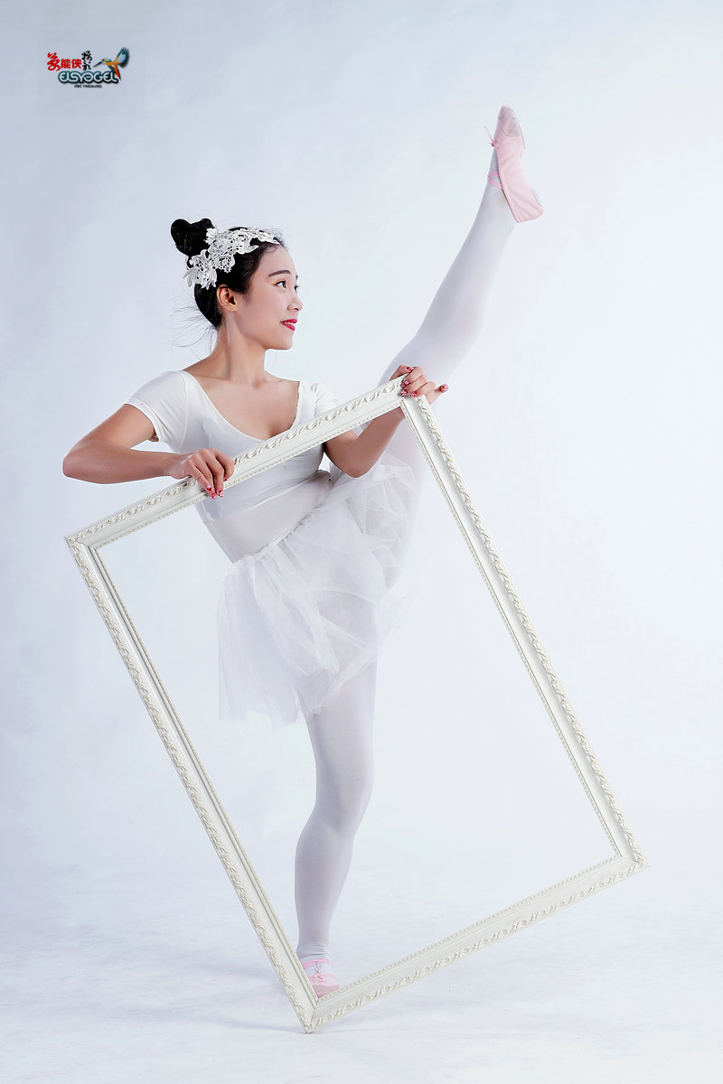 棚拍【框中美少女】------莹莹