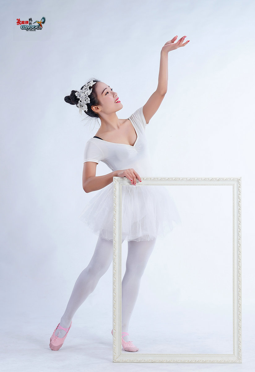 棚拍【框中美少女】------莹莹