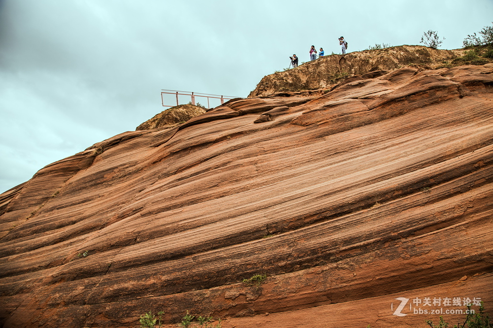 靖边波浪谷（二）——水上丹霞