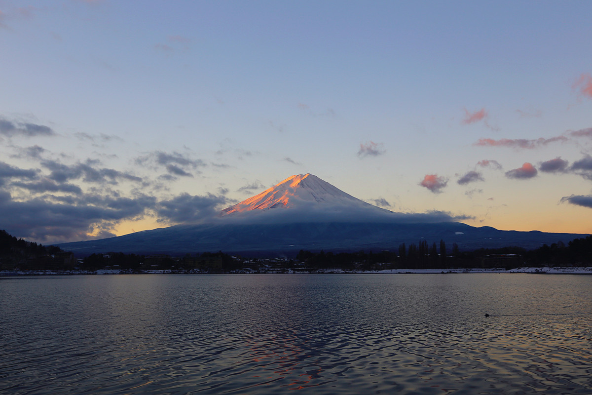 富士山晨景