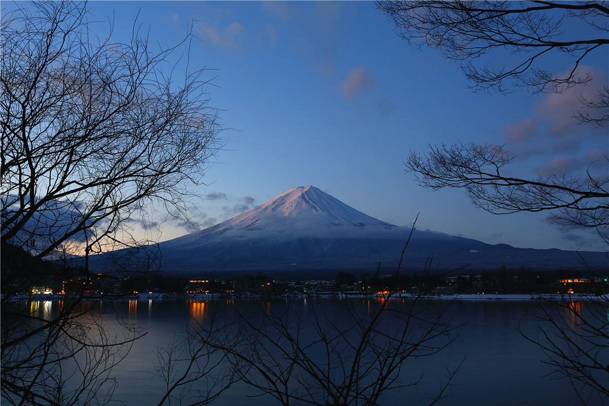 富士山晨景